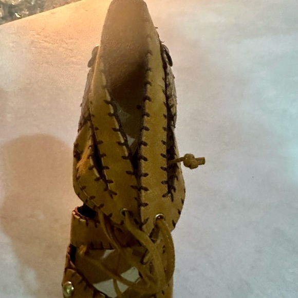 BOUTIQUE 9 BTROSILIE LEATHER SNAKE TIE  High Heels Sz 7.5. - Picture 6 of 8